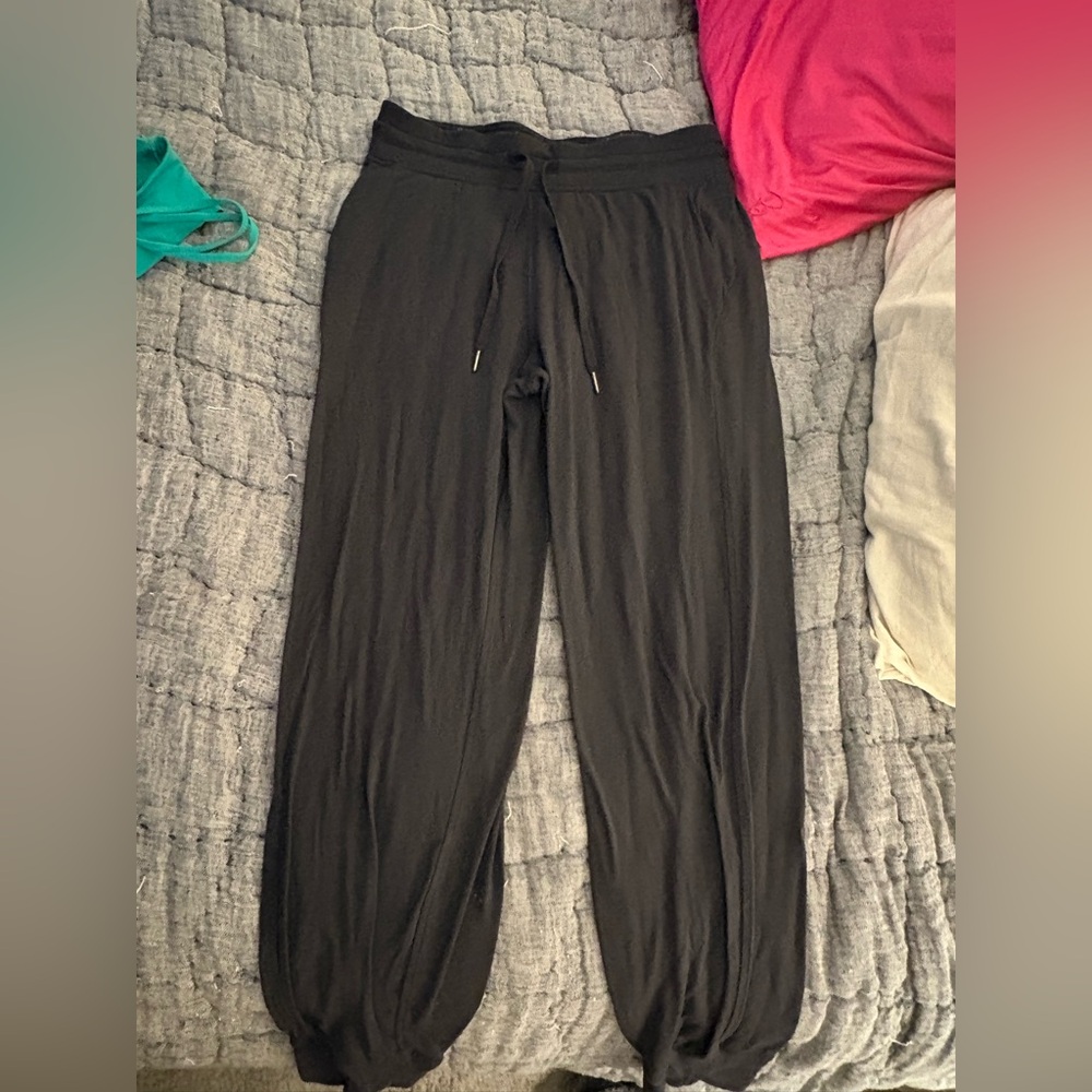 Adapted High Rise Lululemon Joggers